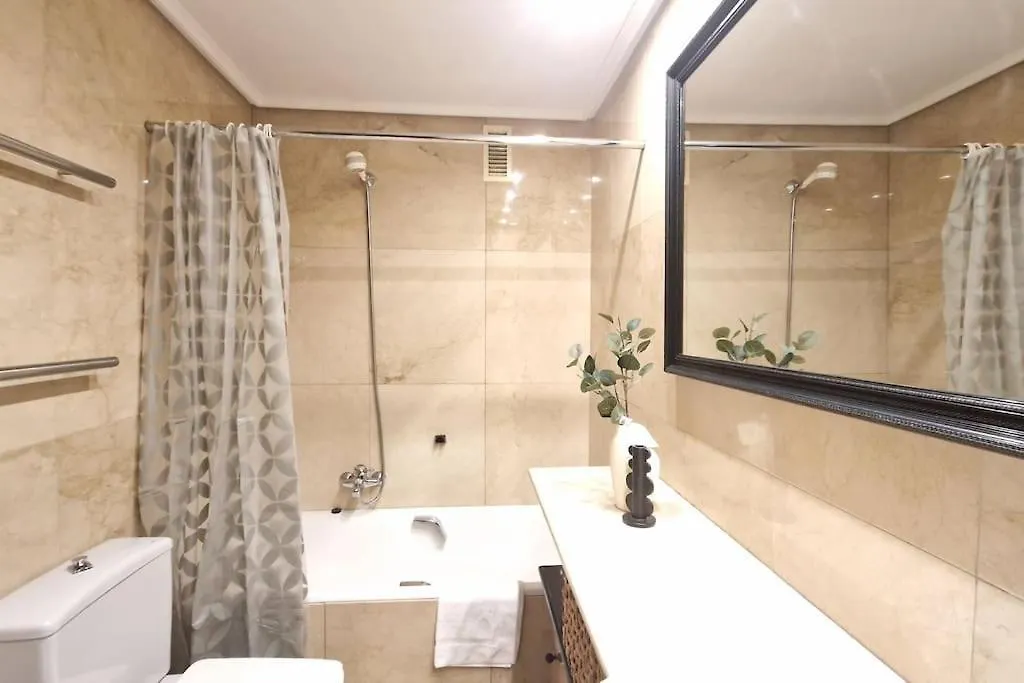 Apartment 130M2 Premium & Central & Parking - Aloha Bilbao Spain
