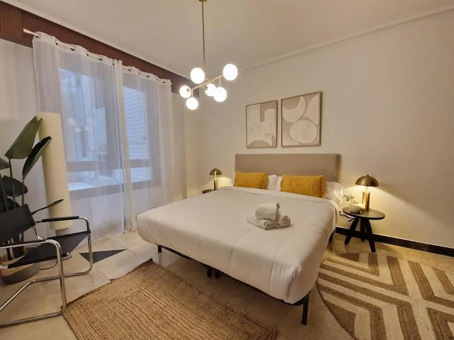 130M2 Premium & Central & Parking - Aloha Bilbao 0*,  Spain